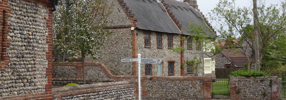 Het dorp Northrepps in Norfolk, Engeland